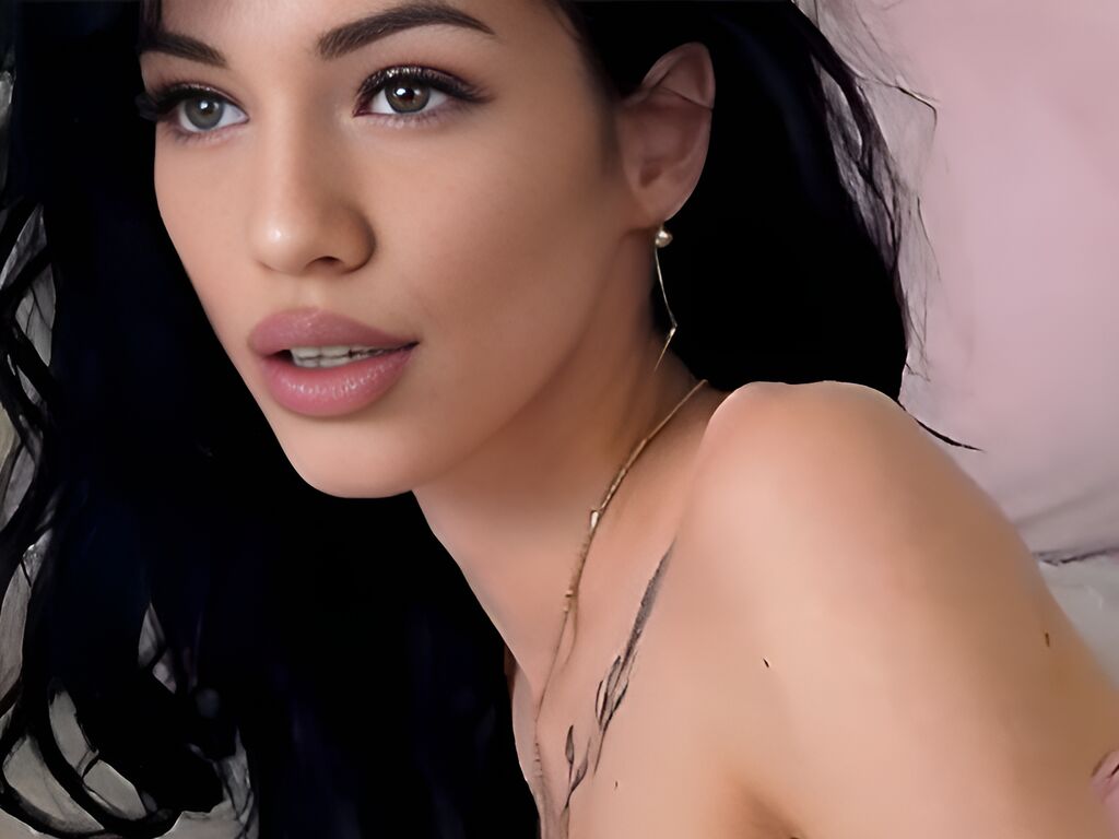 Raven Rhodes Picture